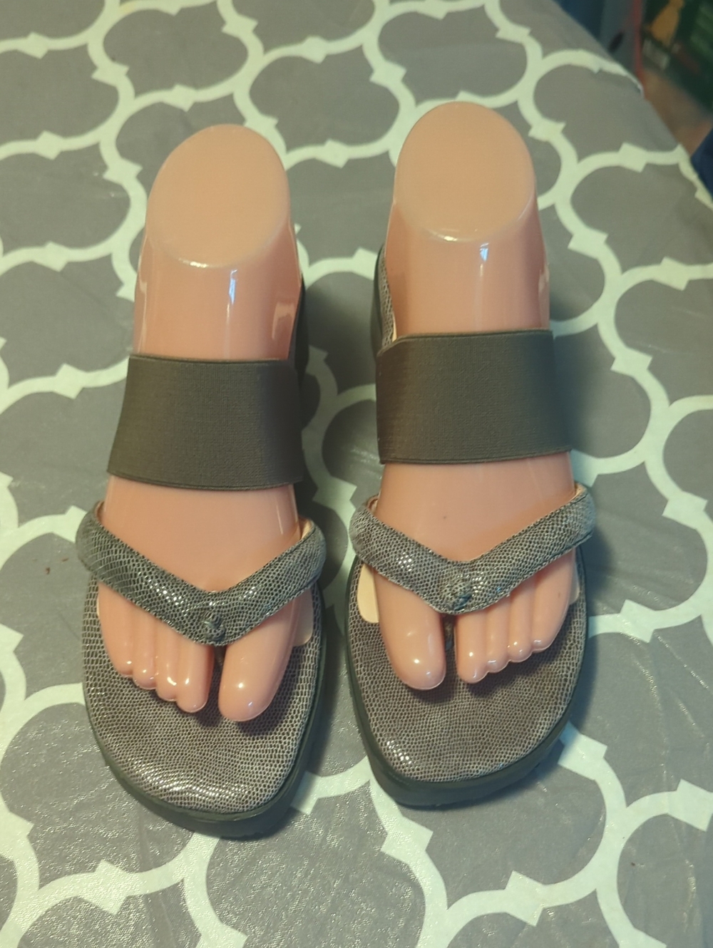Taryn Rose Gray Metallic Elastic-Strap Thong Sandals